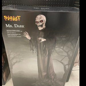Rare Spirit Halloween Prop 8.8 Ft. Mr. Dark Animatronic - Sold Out in Stores